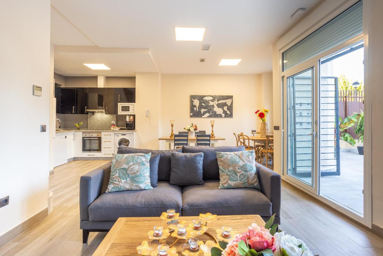 Duplex De Lujo En La Playa , Jacuzzy, Piscina, Chimenea Y Padel Apartment Benalmadena Exterior photo