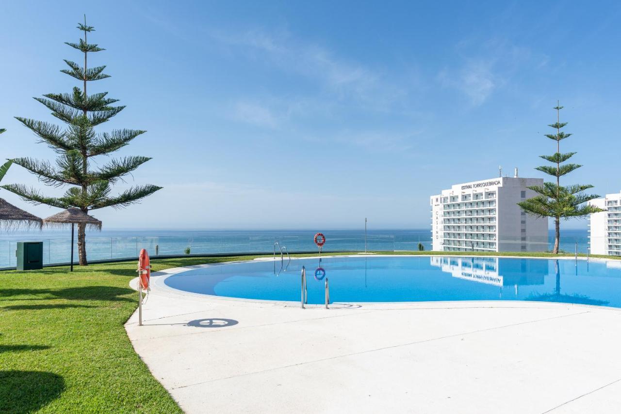 Duplex De Lujo En La Playa , Jacuzzy, Piscina, Chimenea Y Padel Apartment Benalmadena Exterior photo