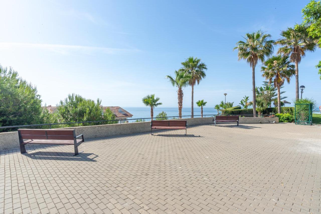 Duplex De Lujo En La Playa , Jacuzzy, Piscina, Chimenea Y Padel Apartment Benalmadena Exterior photo