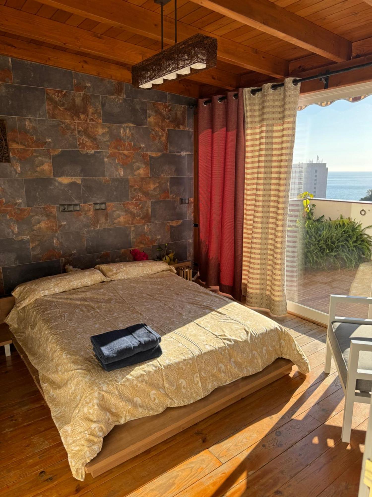 Duplex De Lujo En La Playa , Jacuzzy, Piscina, Chimenea Y Padel Apartment Benalmadena Exterior photo